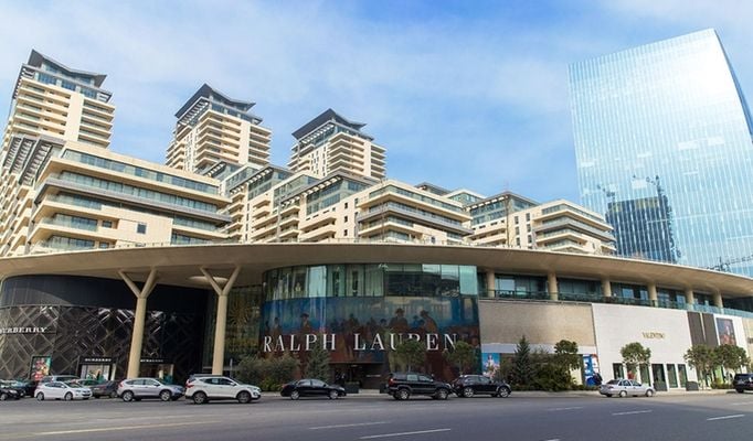 Port Baku Mall - Gallery Photo 1
