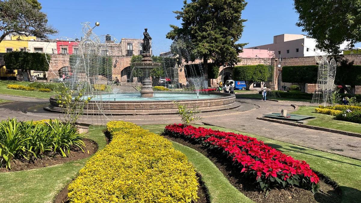 Plaza Mega Morelia - Gallery Photo 2