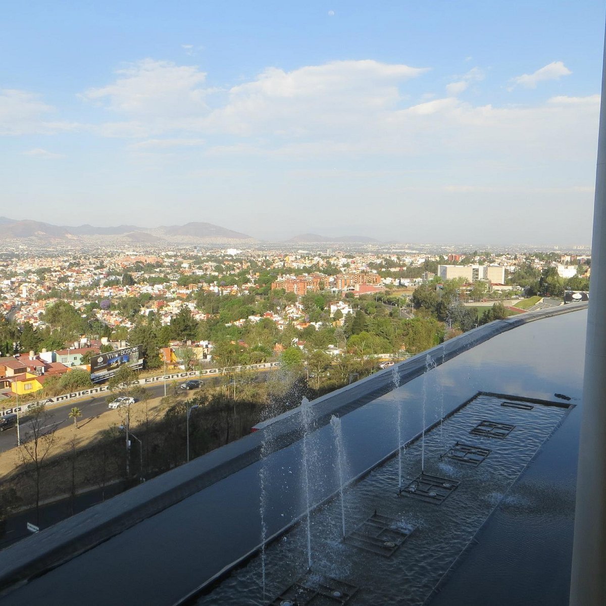 La Cúspide Sky Mall - Gallery Photo 11