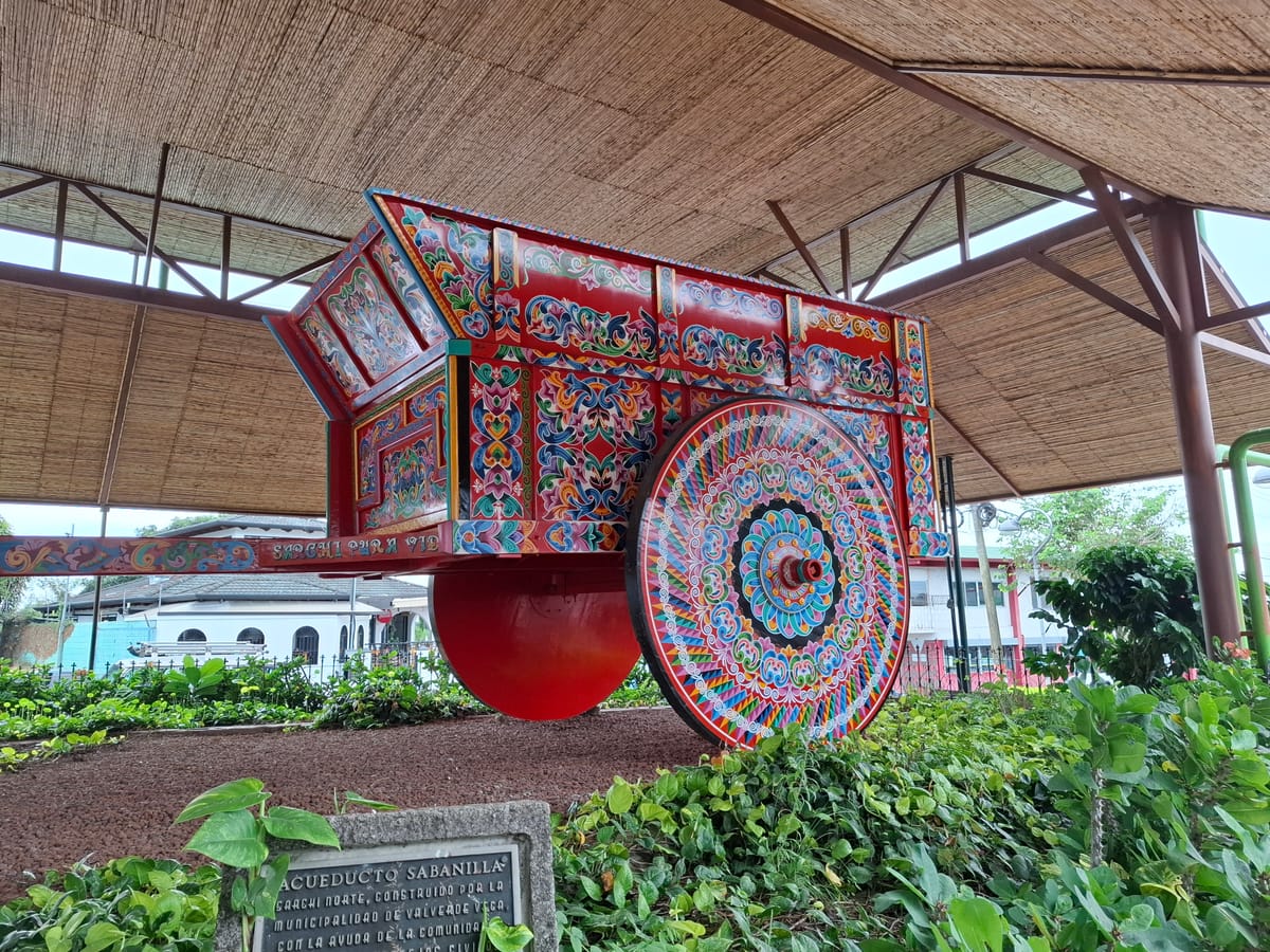Plaza De La Artesanía - Gallery Photo 8