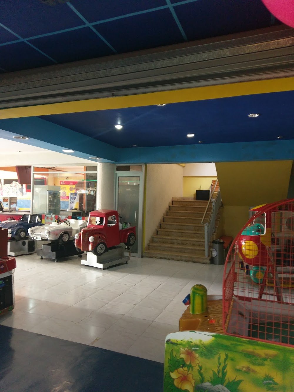 Centro Comercial Portales - Gallery Photo 1