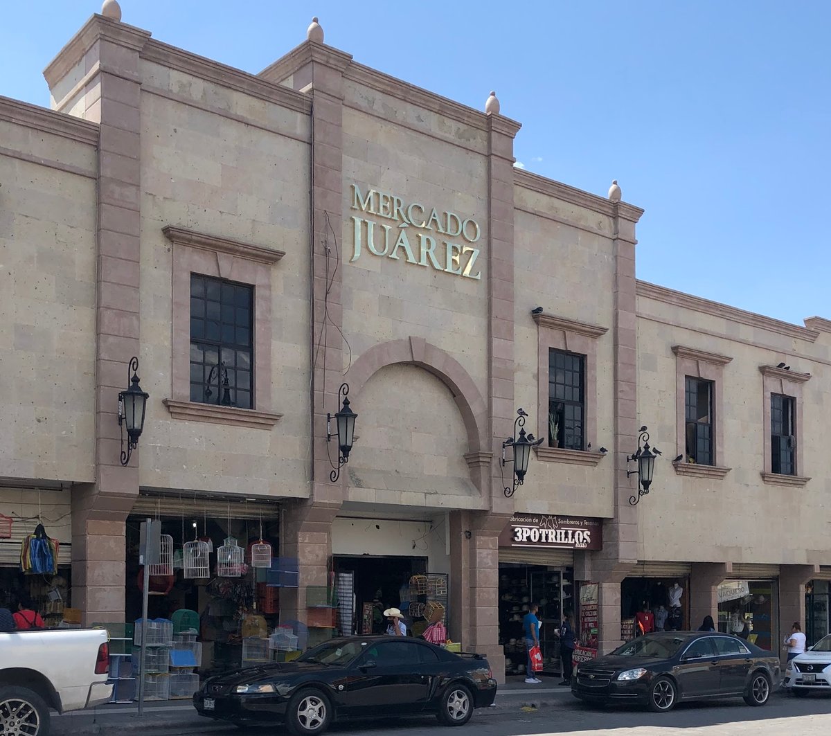 Plaza Cielo - Gallery Photo 7