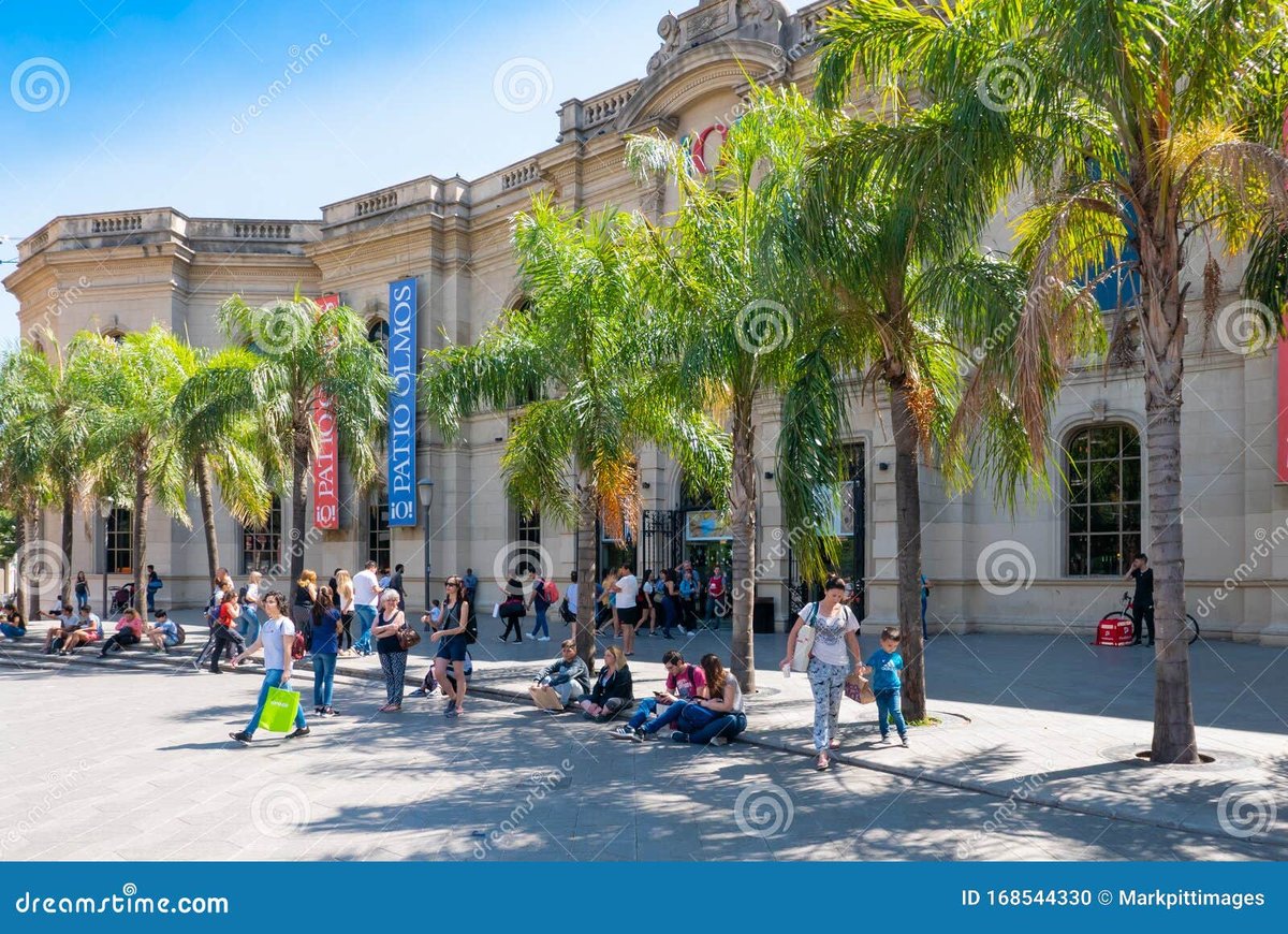 Plaza Del Olmo - Gallery Photo 5