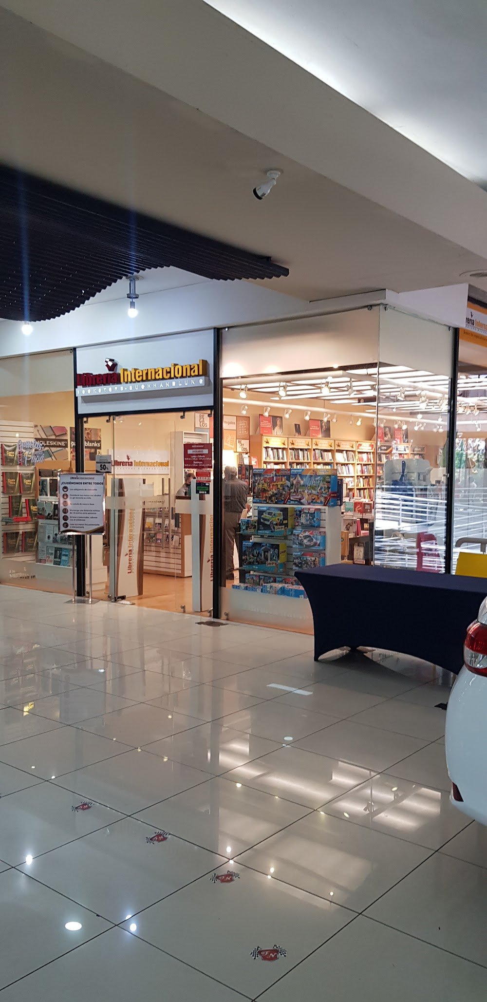Paseo Mall - Gallery Photo 3