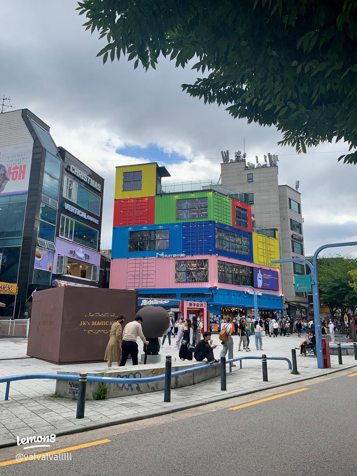 Ak Plaza Yeonhui - Gallery Photo 1