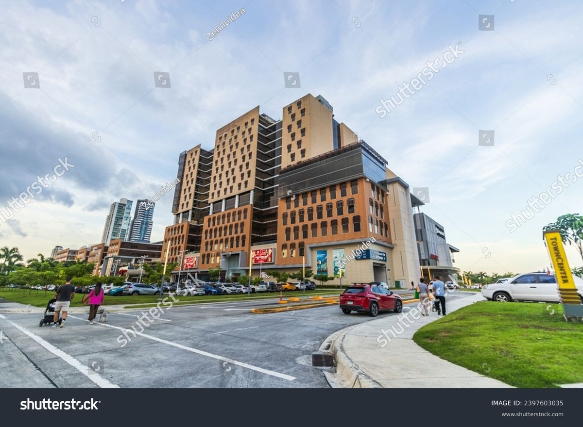 Centro Comercial Costa Del Este - Gallery Photo 7