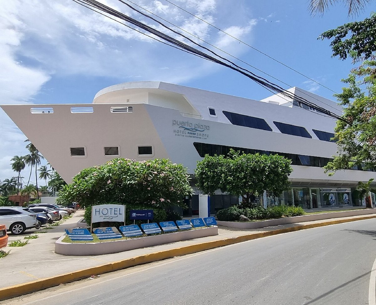 Puerto Plaza - Gallery Photo 1