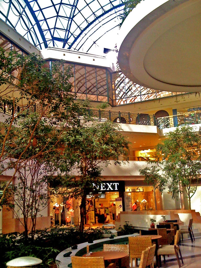 Al Fanar Mall - Gallery Photo 7