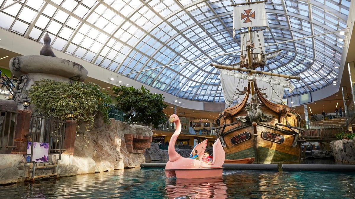 West Edmonton Mall - Gallery Photo 47