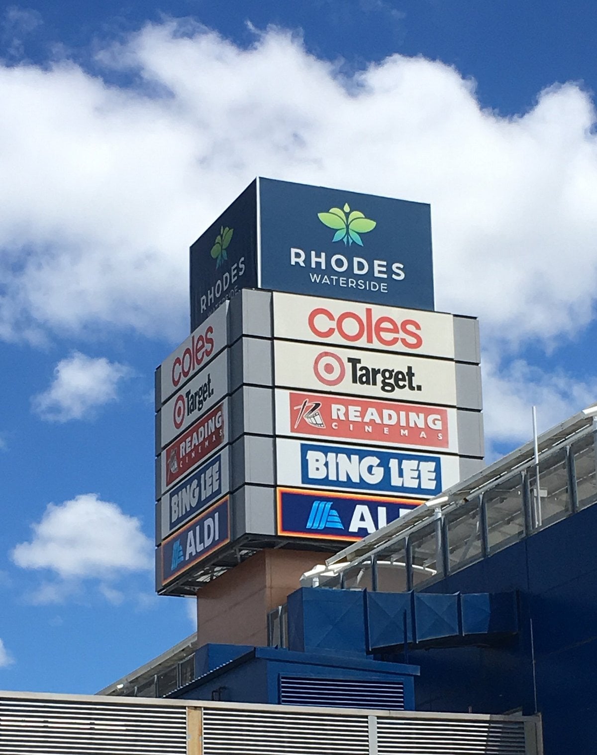 Rhodes Waterside - Gallery Photo 1