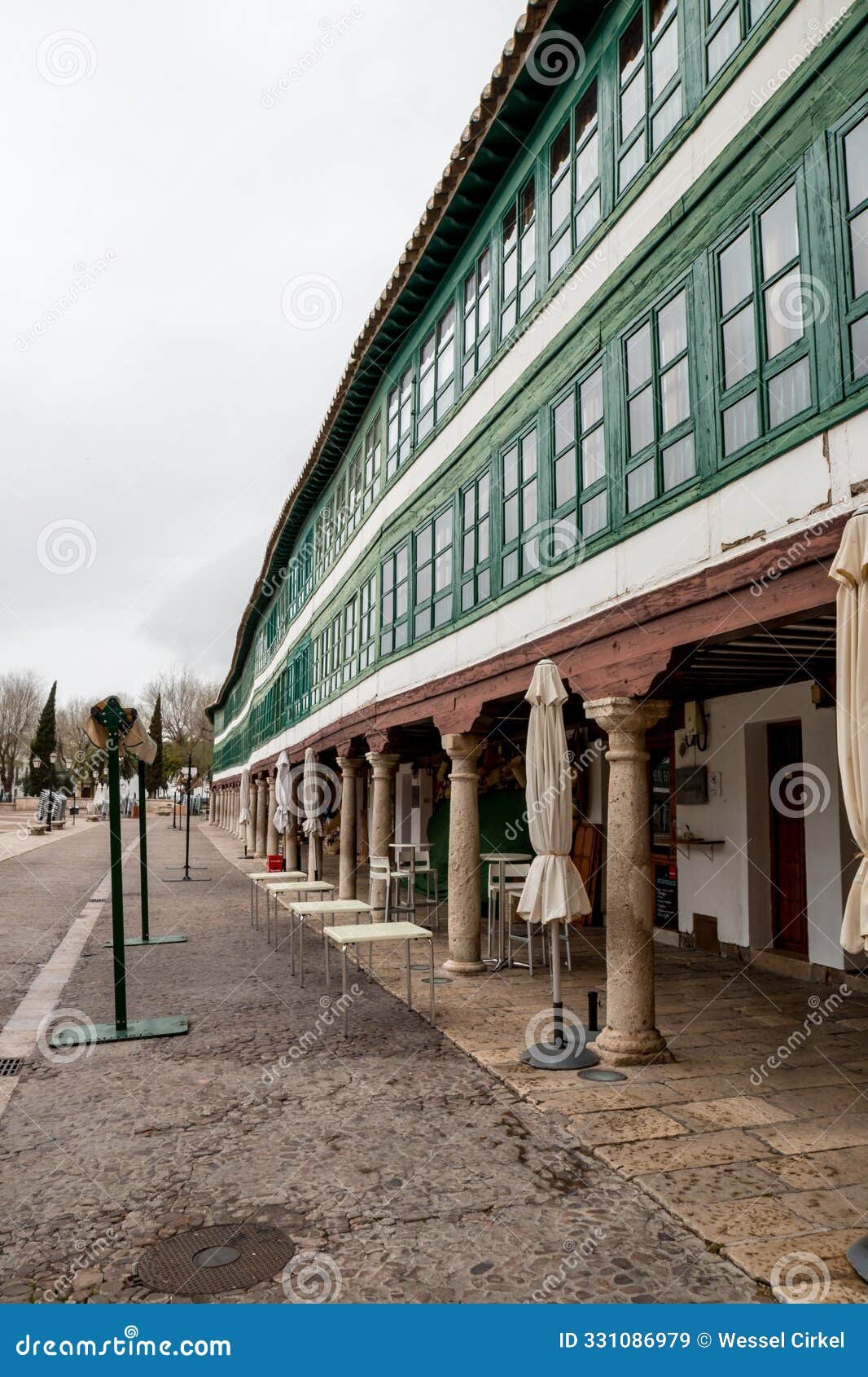 Plaza Tabernilla - Gallery Photo 6