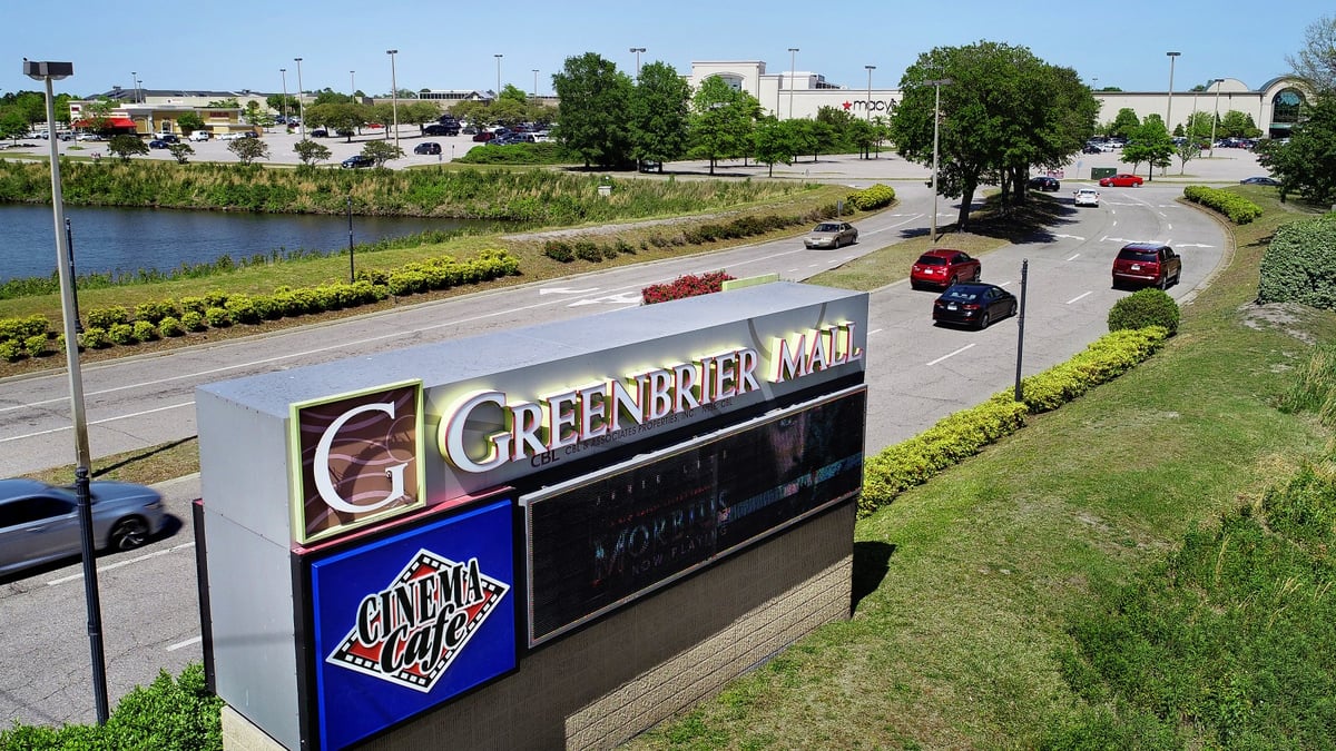 Greenbrier Mall - Gallery Photo 9