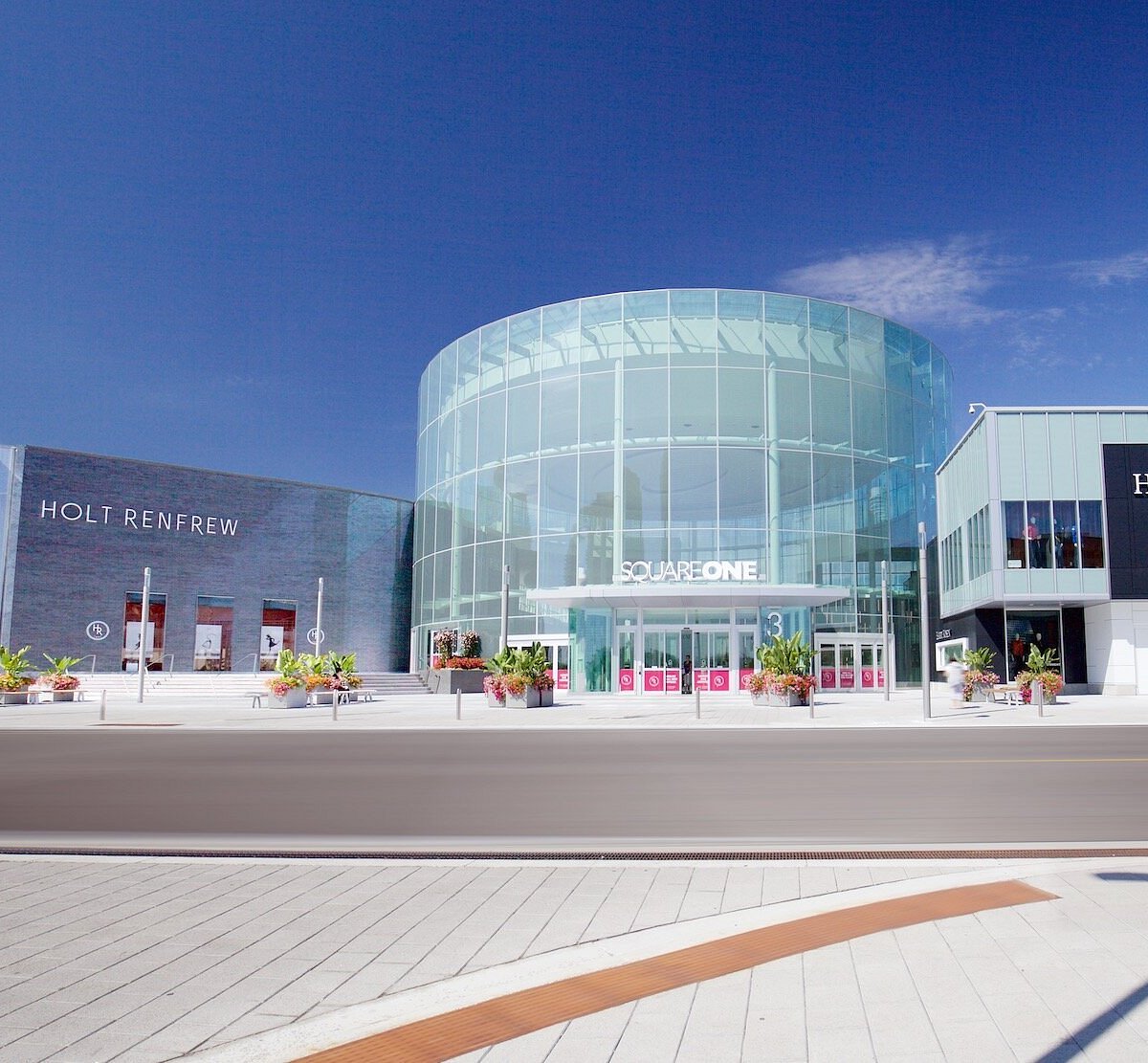 Square One Shopping Centre - Gallery Photo 40