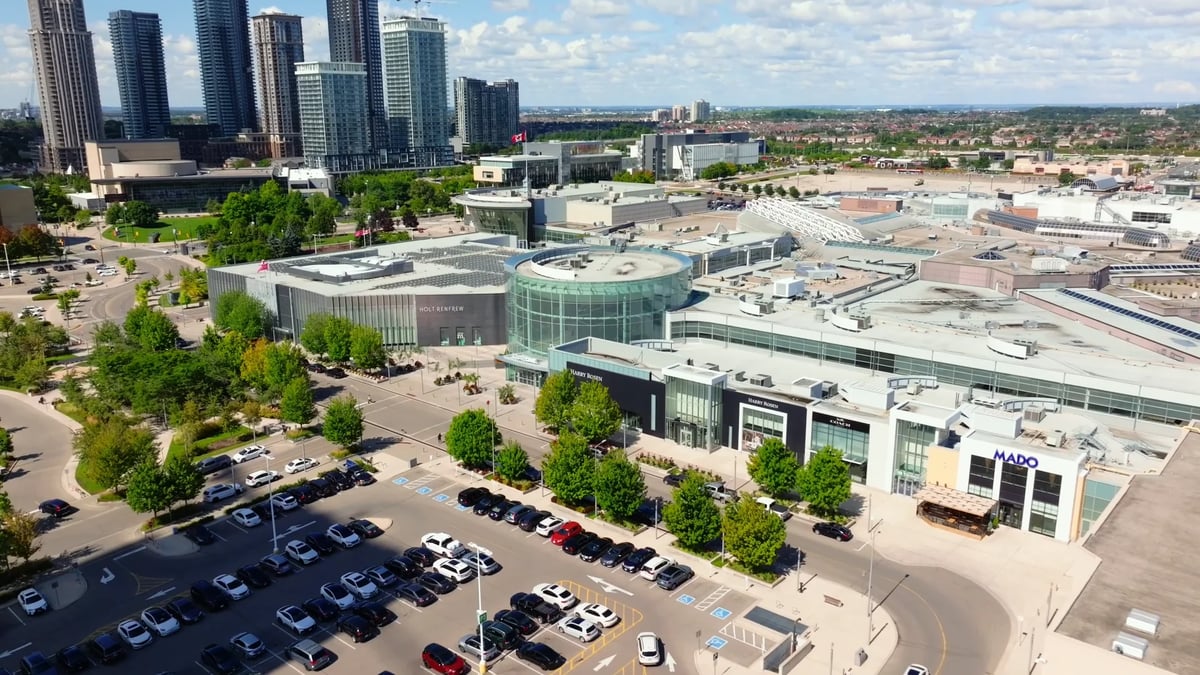 Square One Shopping Centre - Gallery Photo 39