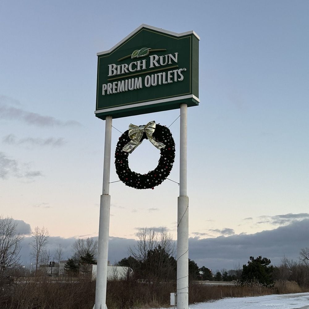 Birch Run Premium Outlets — Stores, Map & Hours | Occupi