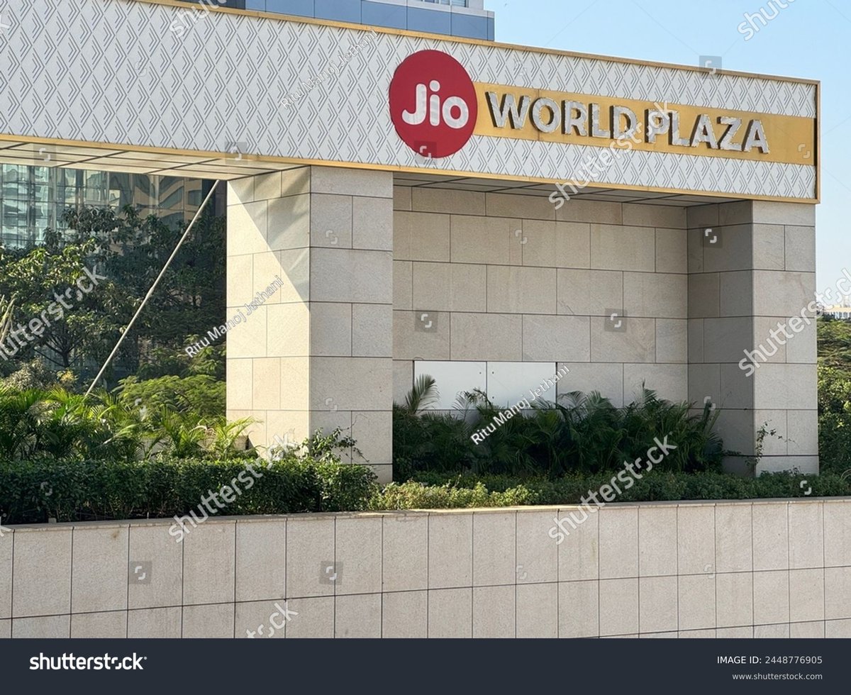 Jio World Drive - Gallery Photo 3