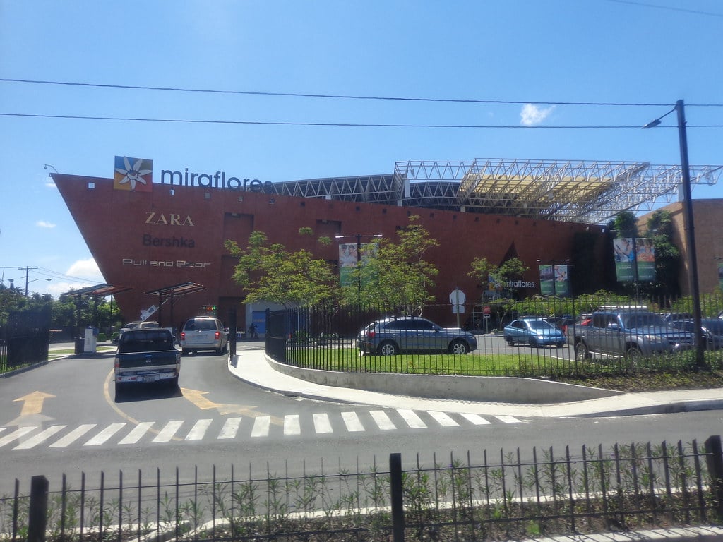 Centro Comercial Miraflores - Gallery Photo 25