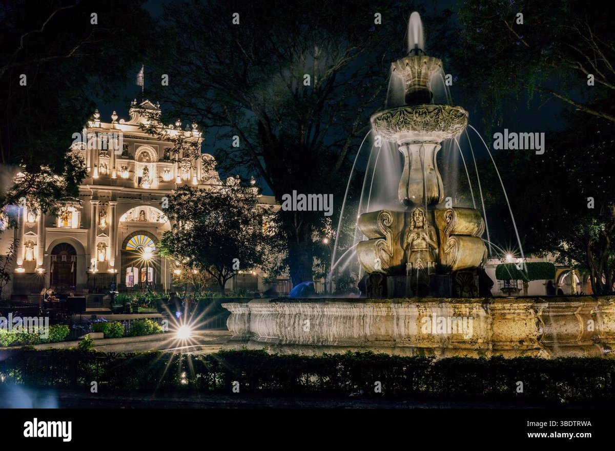 Plaza San Antonio - Gallery Photo 6