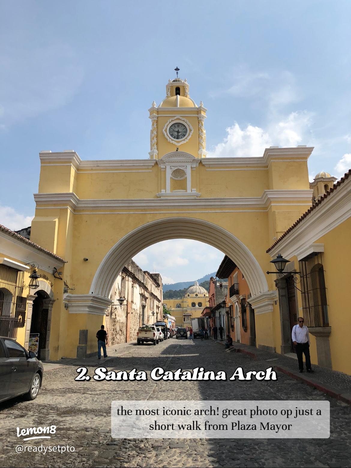 Plaza Del Bosque - Gallery Photo 8