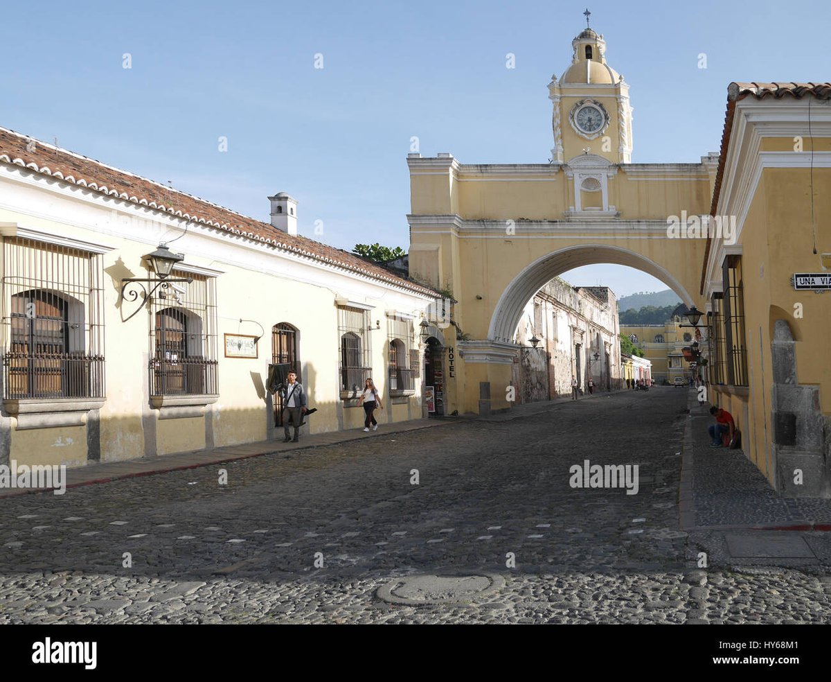 Plaza Ciudad Vieja - Gallery Photo 4