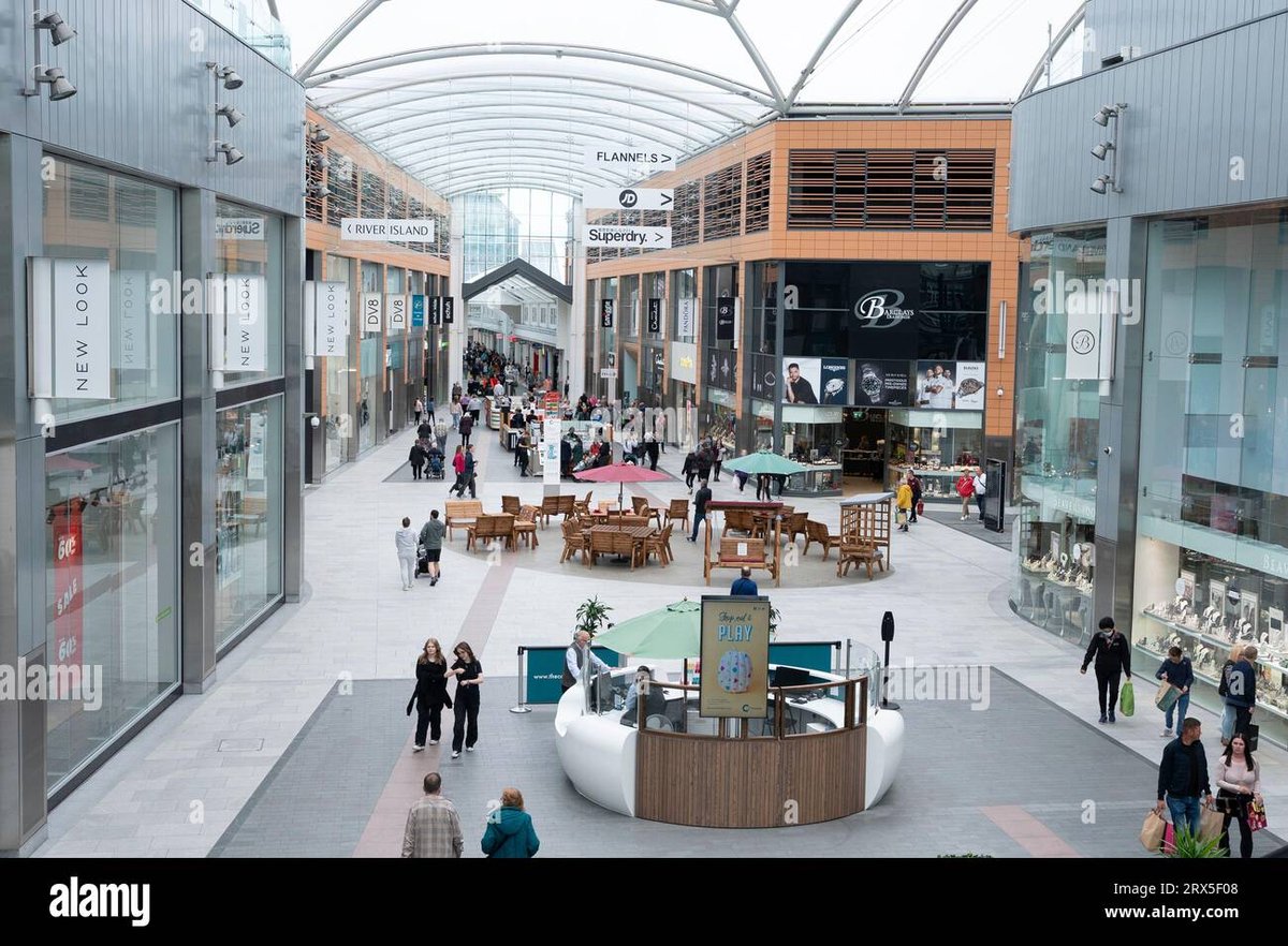 Plaza Livingston - Gallery Photo 3