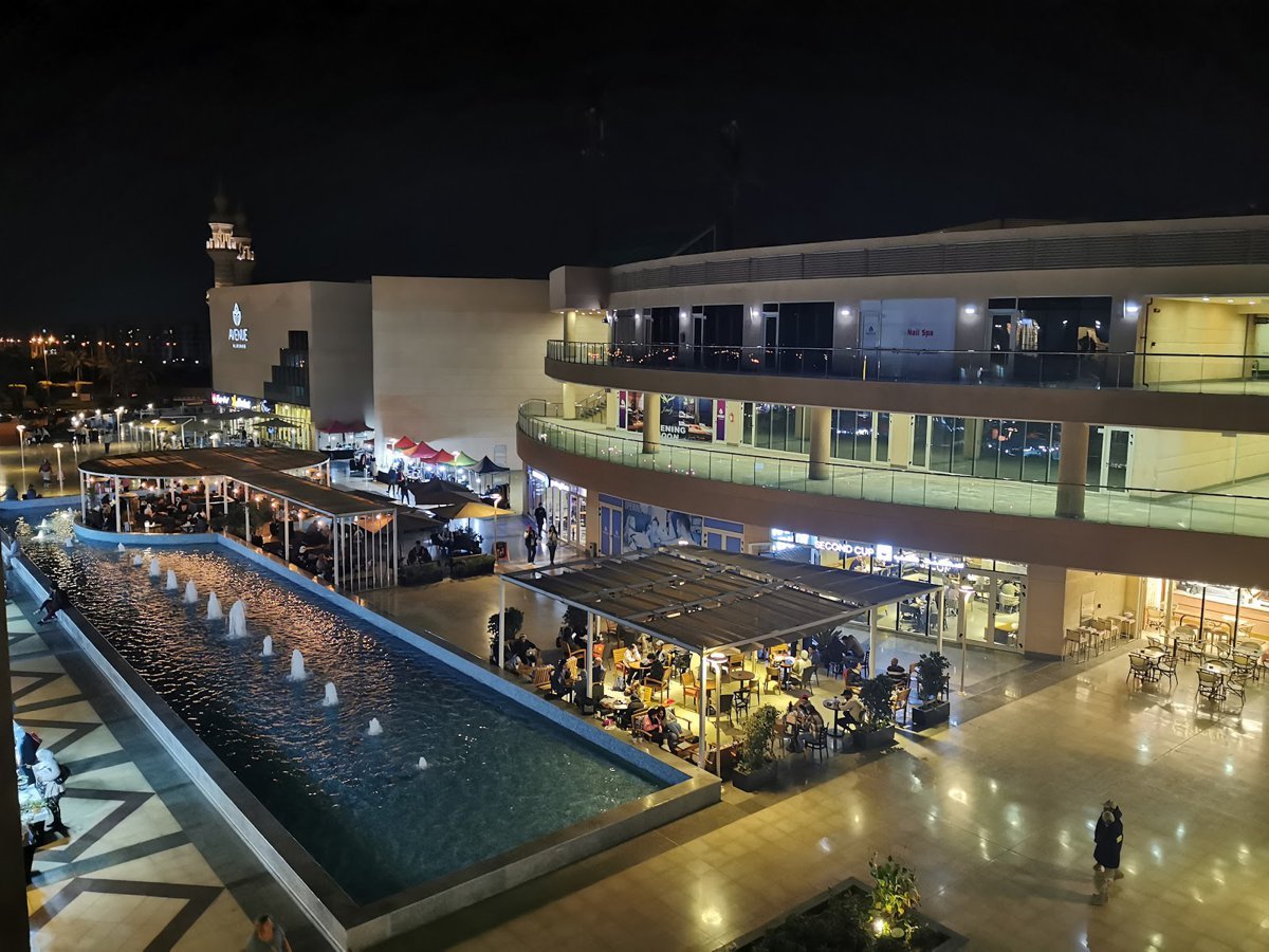 Stars Avenue Mall - Gallery Photo 12