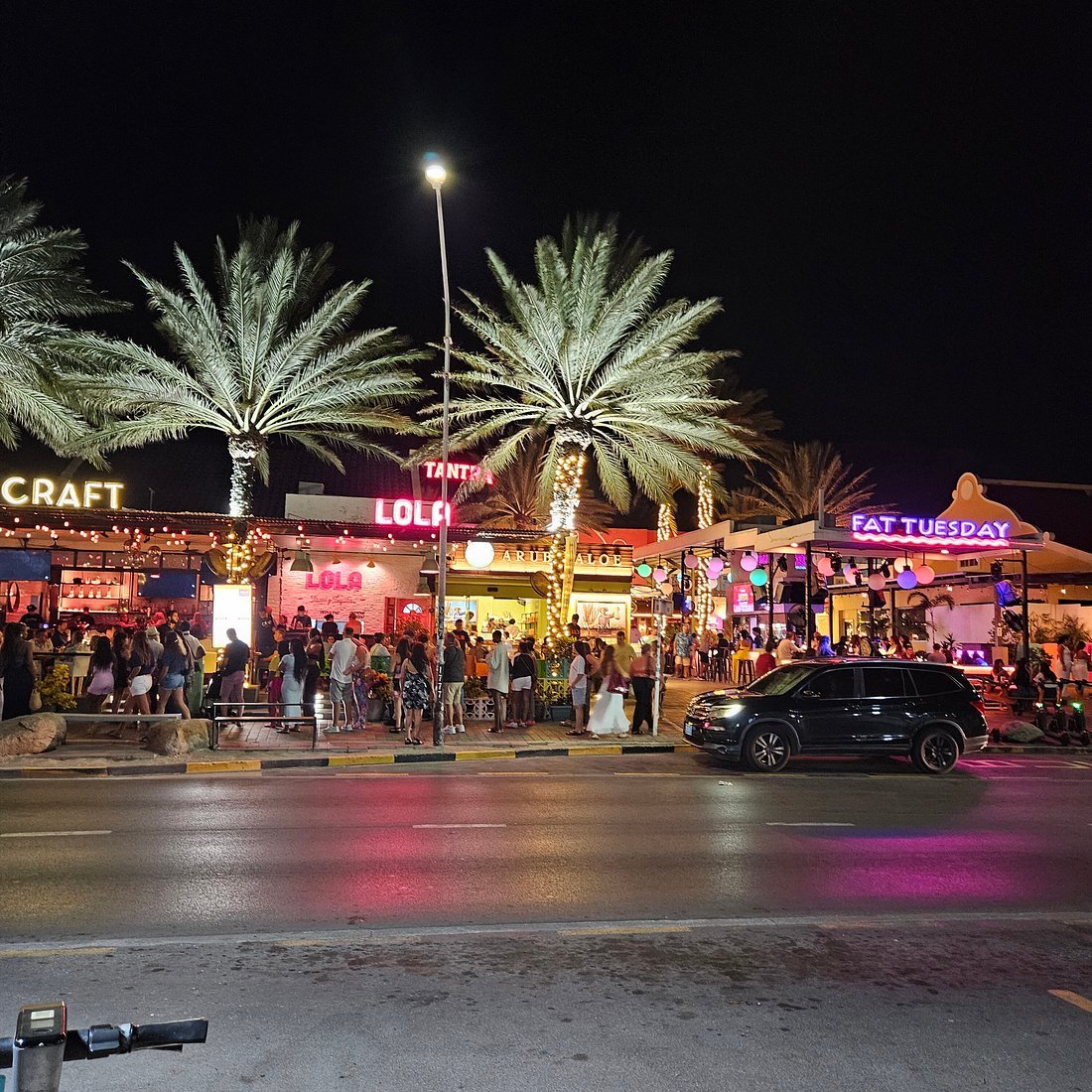 Palm Beach Plaza - Gallery Photo 2