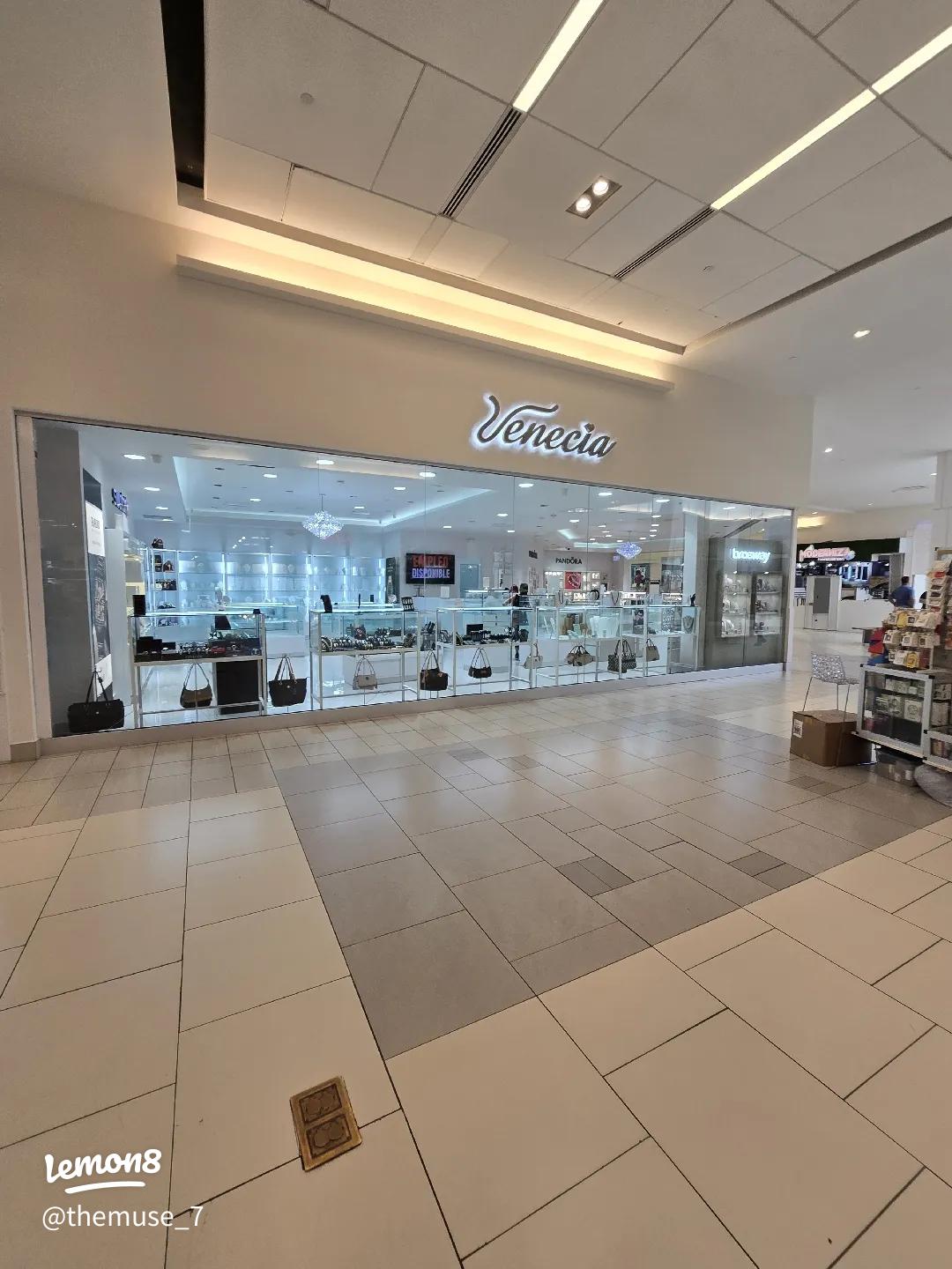 Centro Comercial Plaza Del Recreo - Gallery Photo 15