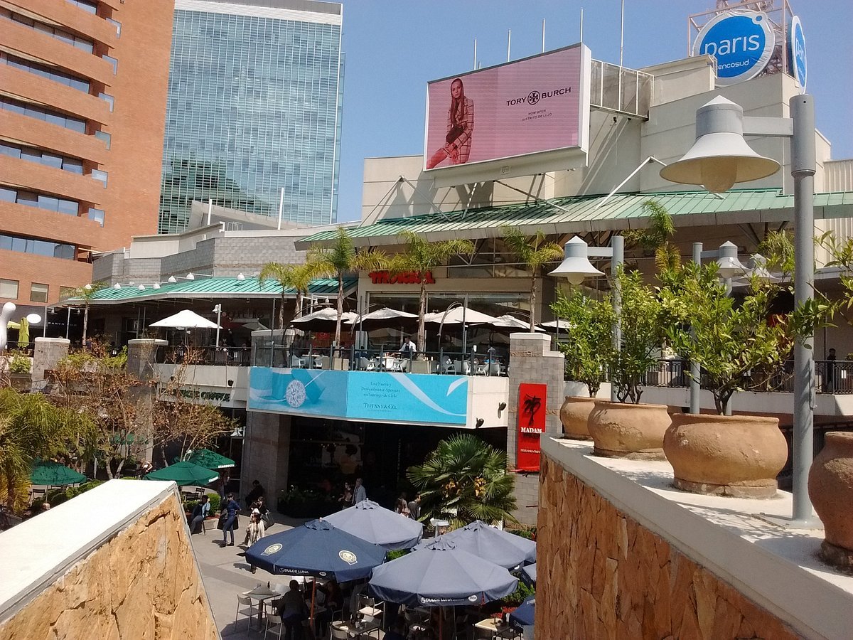 Knockpatrick Plaza - Gallery Photo 4