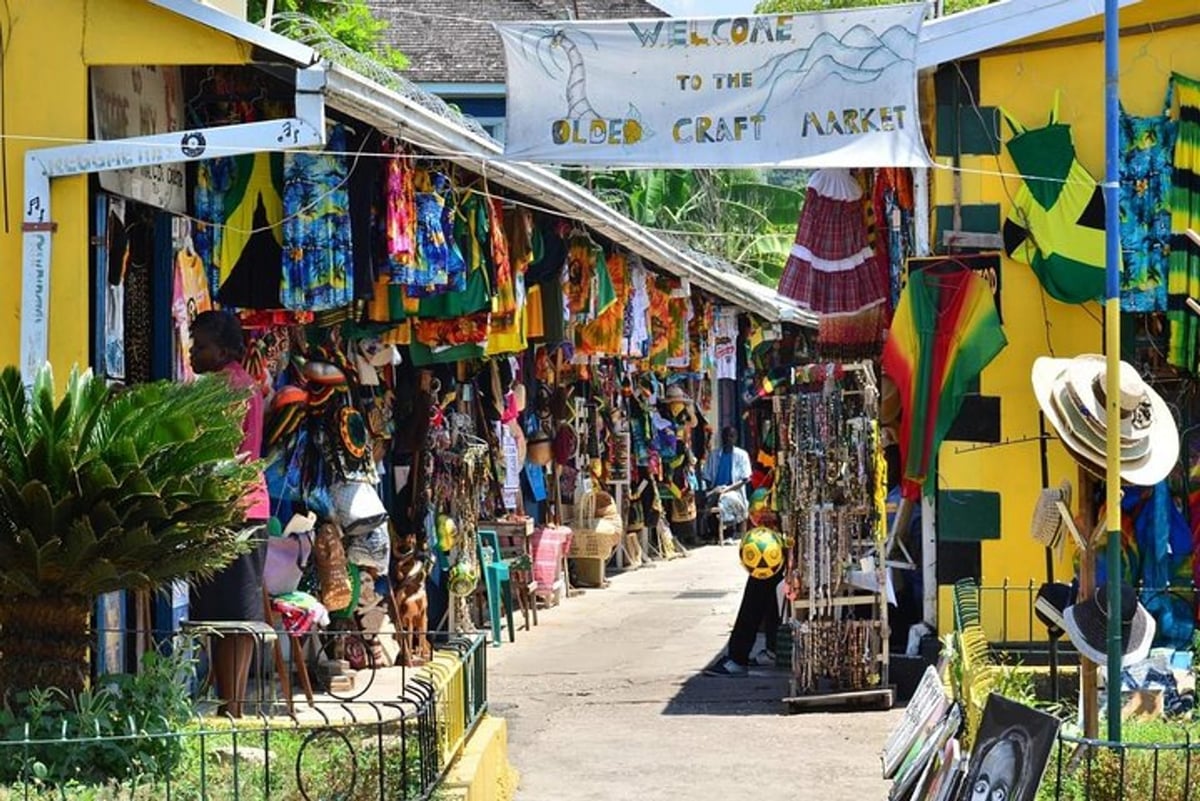 Ocho Rios Plaza - Gallery Photo 6