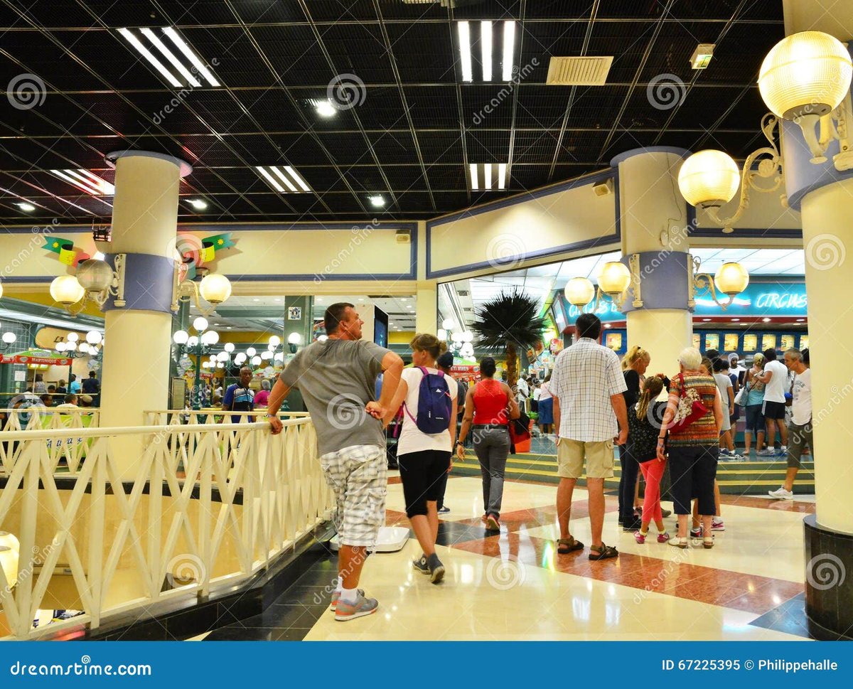 La Galleria - Gallery Photo 6