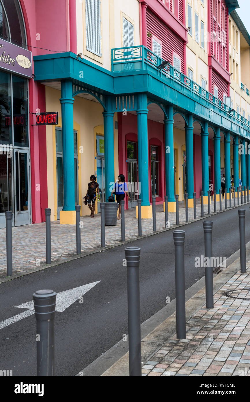 Centre Commercial De La Savane - Gallery Photo 3