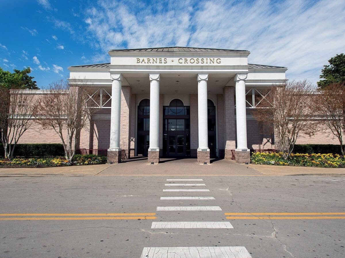 The Mall At Barnes Crossing - Gallery Photo 11
