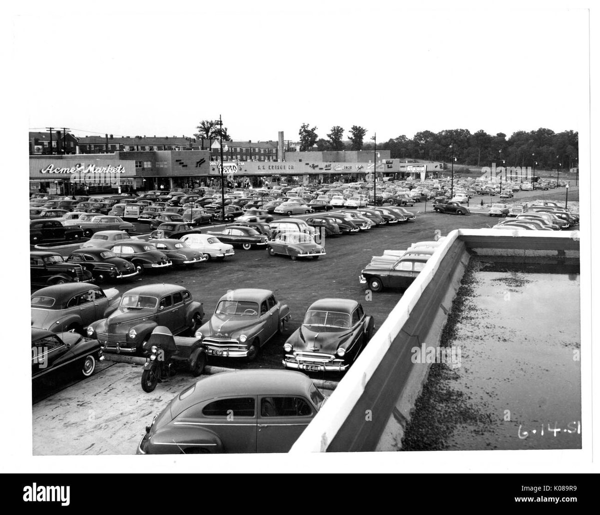 Northwood Shopping Center - Gallery Photo 2