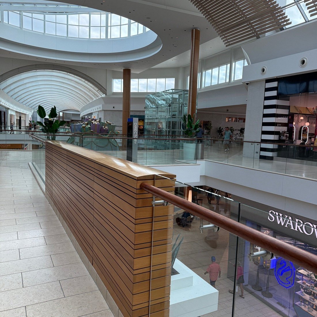 University Mall - Gallery Photo 16