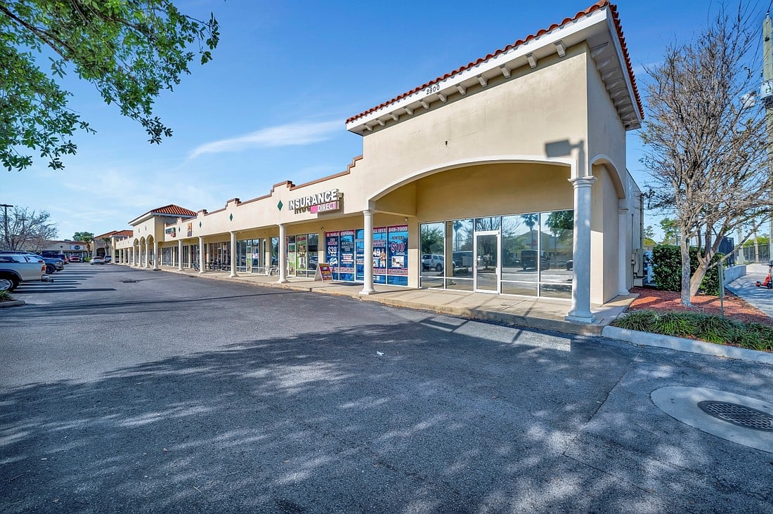 Mac Dill Shopping Center - Gallery Photo 4