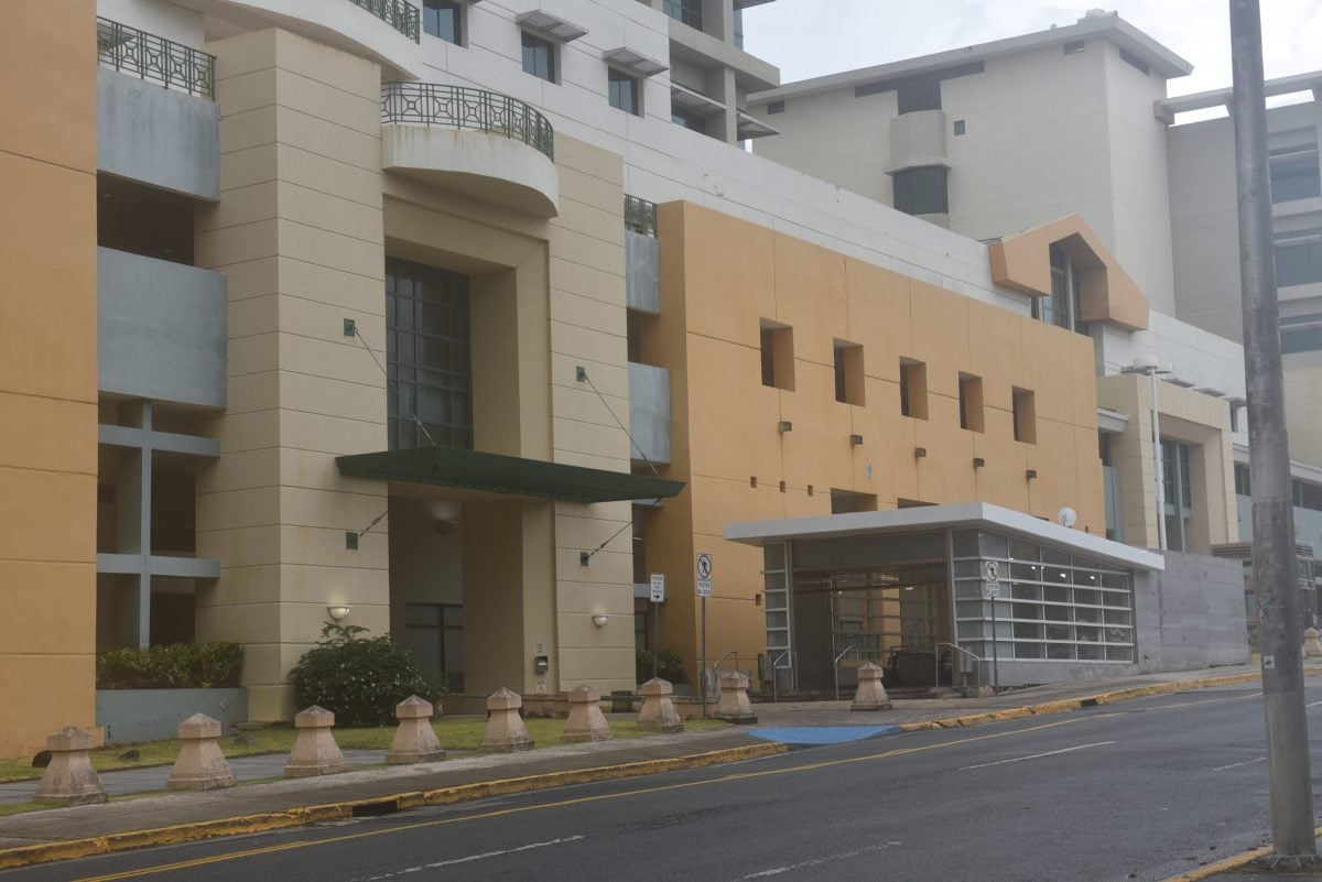 Plaza Universitaria - Gallery Photo 1