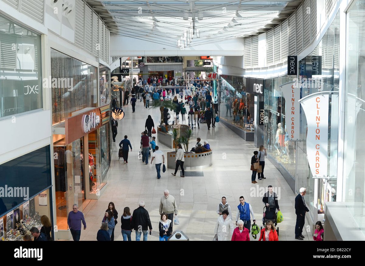 Lincoln's Field Shopping Centre - Gallery Photo 2