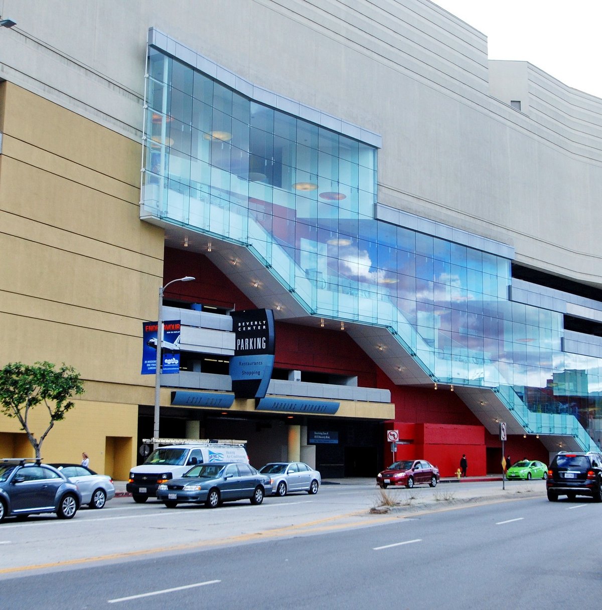 Beverly Center - Gallery Photo 23