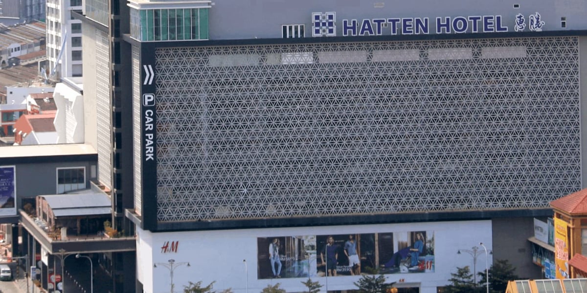 Hatten Square - Gallery Photo 3