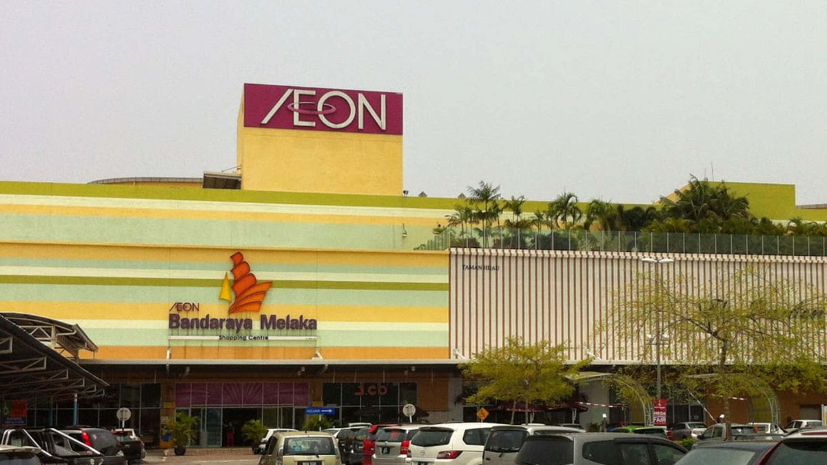 Aeon Mall Bandaraya Melaka - Gallery Photo 3