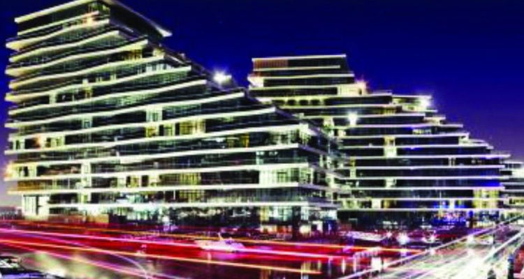 Al Bandar Plaza - Gallery Photo 1