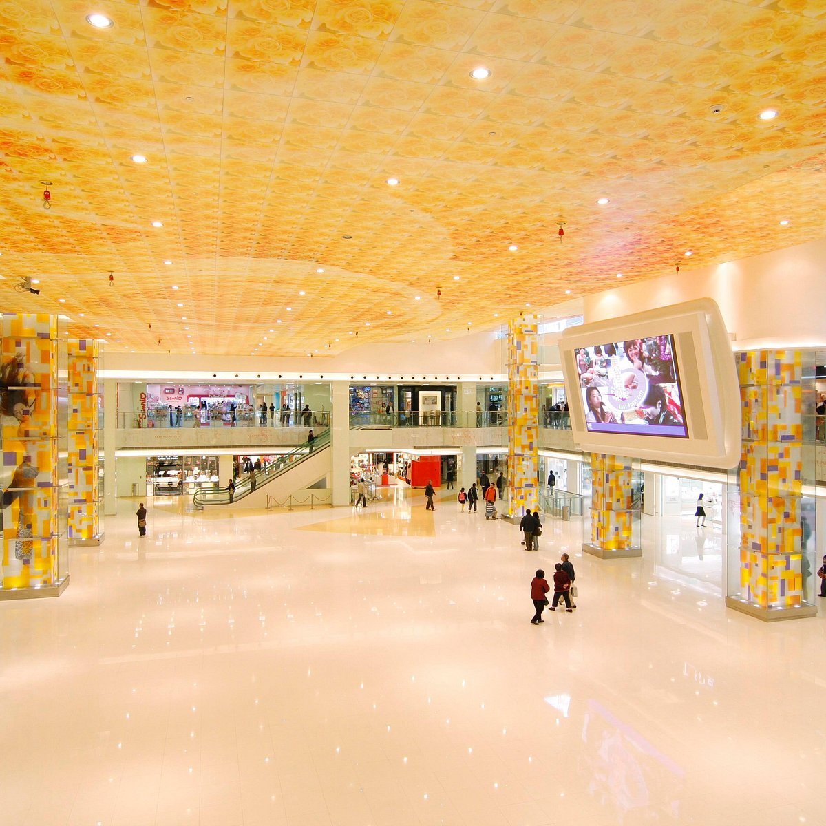 Eastpoint Mall - Gallery Photo 4