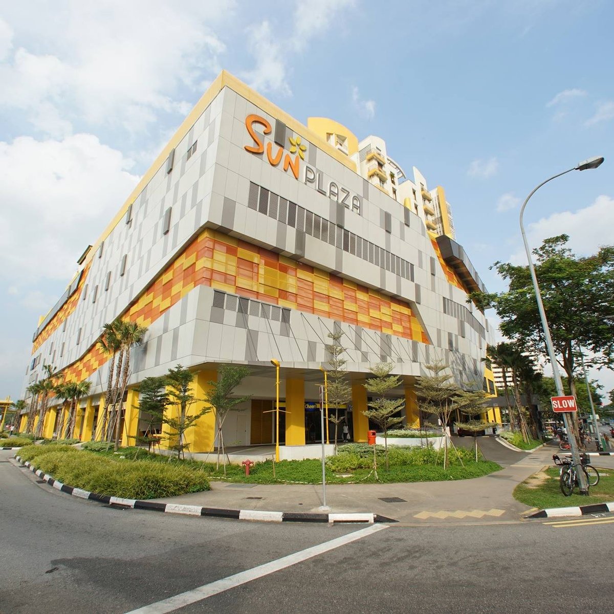 Sun Plaza - Gallery Photo 4