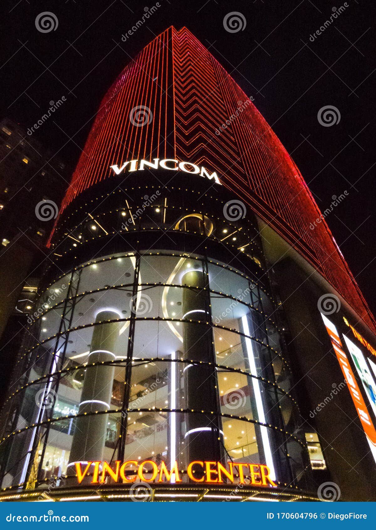 Vincom Center Ba Trieu - Gallery Photo 2
