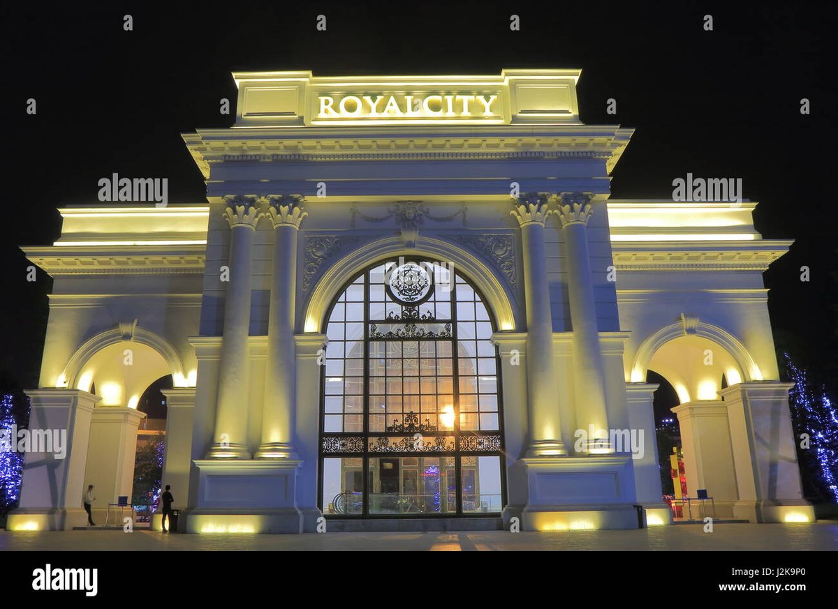 Vincom Mega Mall Royal City - Gallery Photo 2