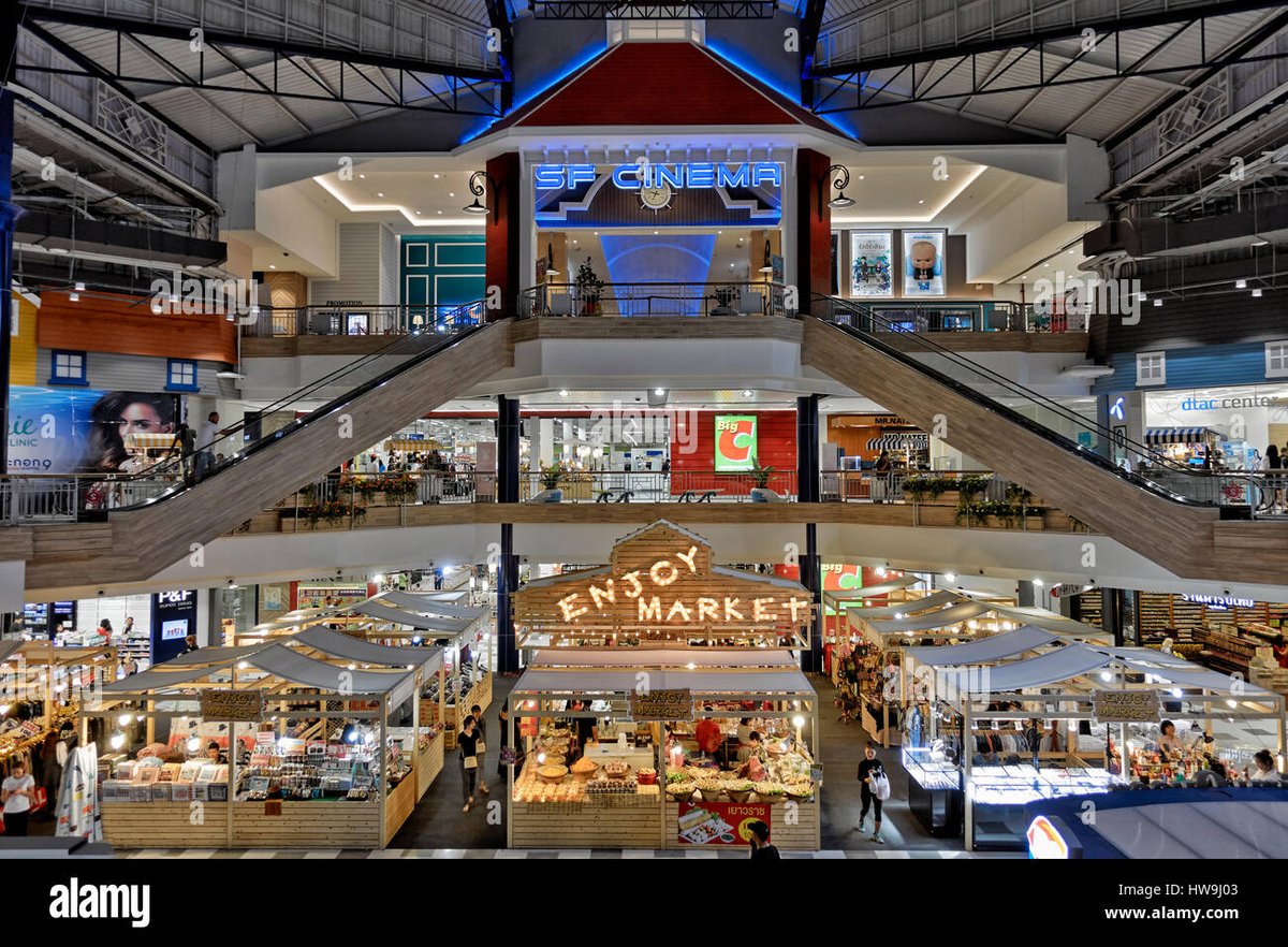 Central Marina - Gallery Photo 1