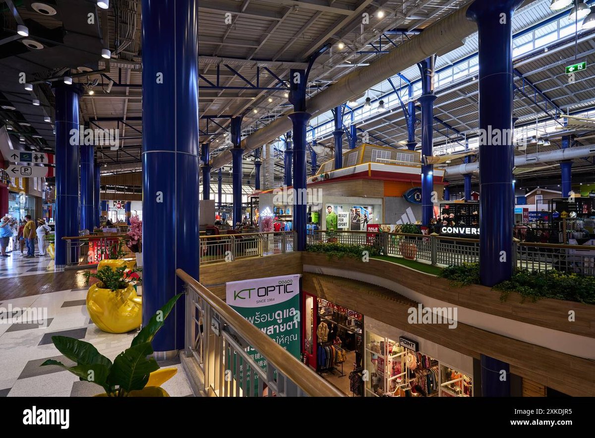 Central Marina - Gallery Photo 4