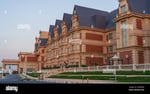 Al Aziziya Boutique Mall - Thumbnail 4