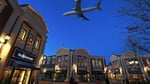 Mc Arthur Glen Designer Outlet Vancouver Airport - Thumbnail 4